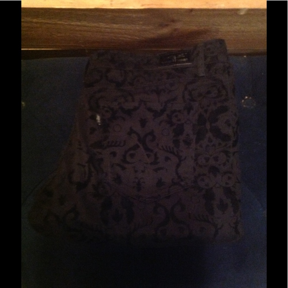 Levi's black and velvet print jeans